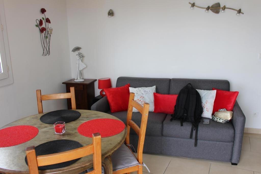 T2 Coquet Le Lavandou Plein Centre Vue Mer Exceptionnelle. Apartment Exterior photo